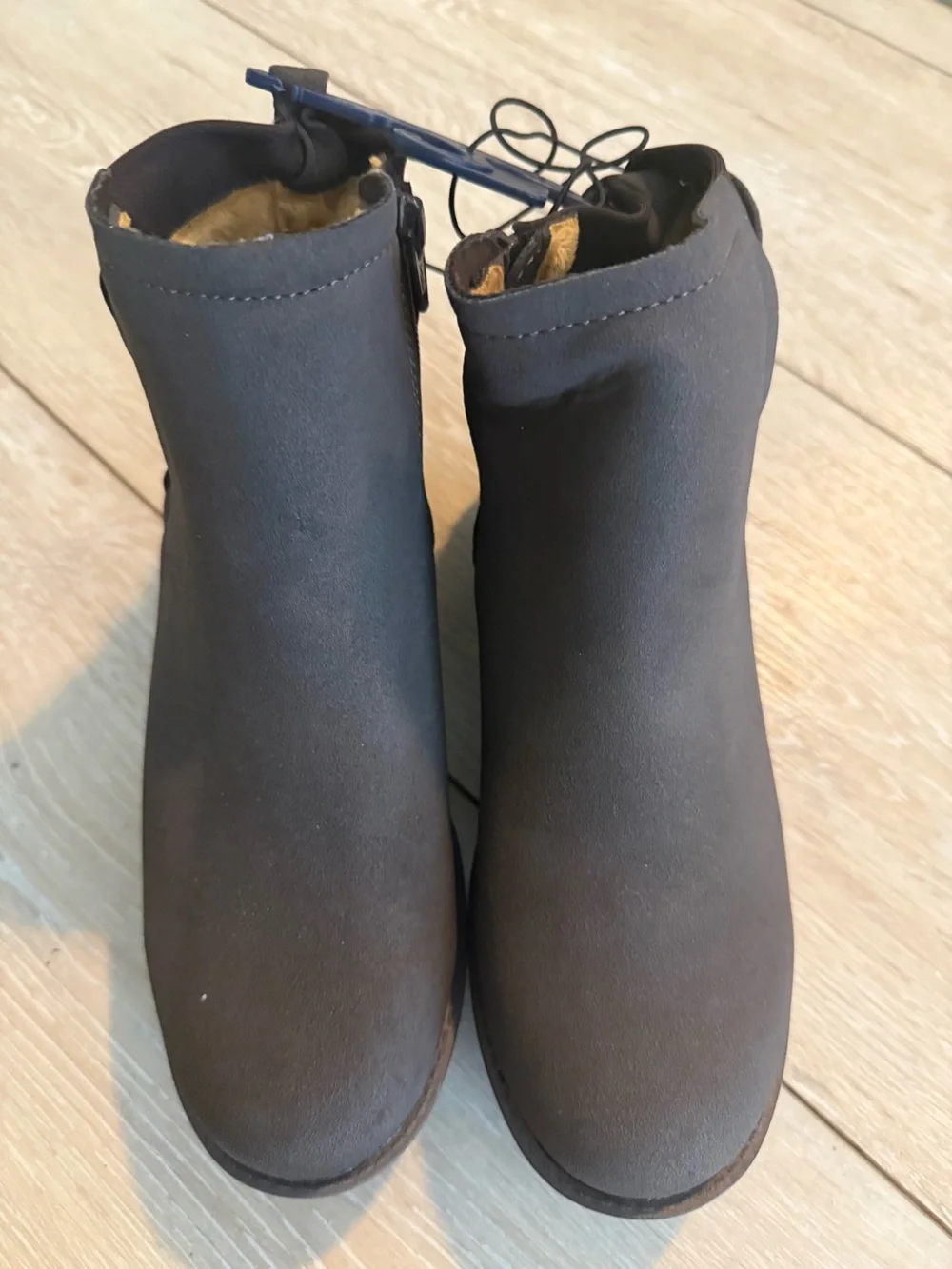 NWT Chaps Ankle Boots- perfect for fall or winter.